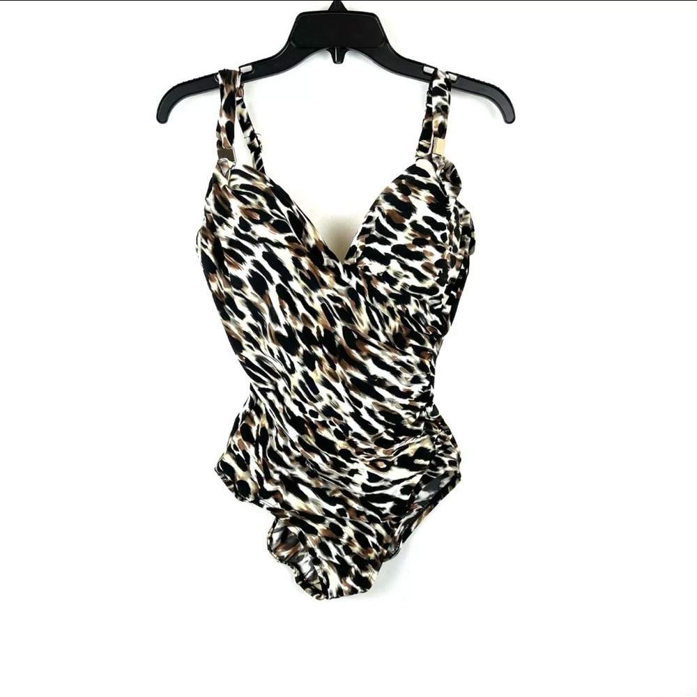 Miraclesuit Women’s Animal Print Underwire One Piece Swimsuit Size 14